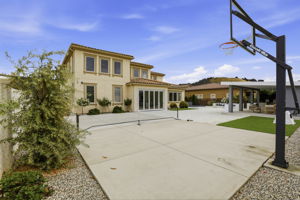 065_F8_18665 Corte Arcange