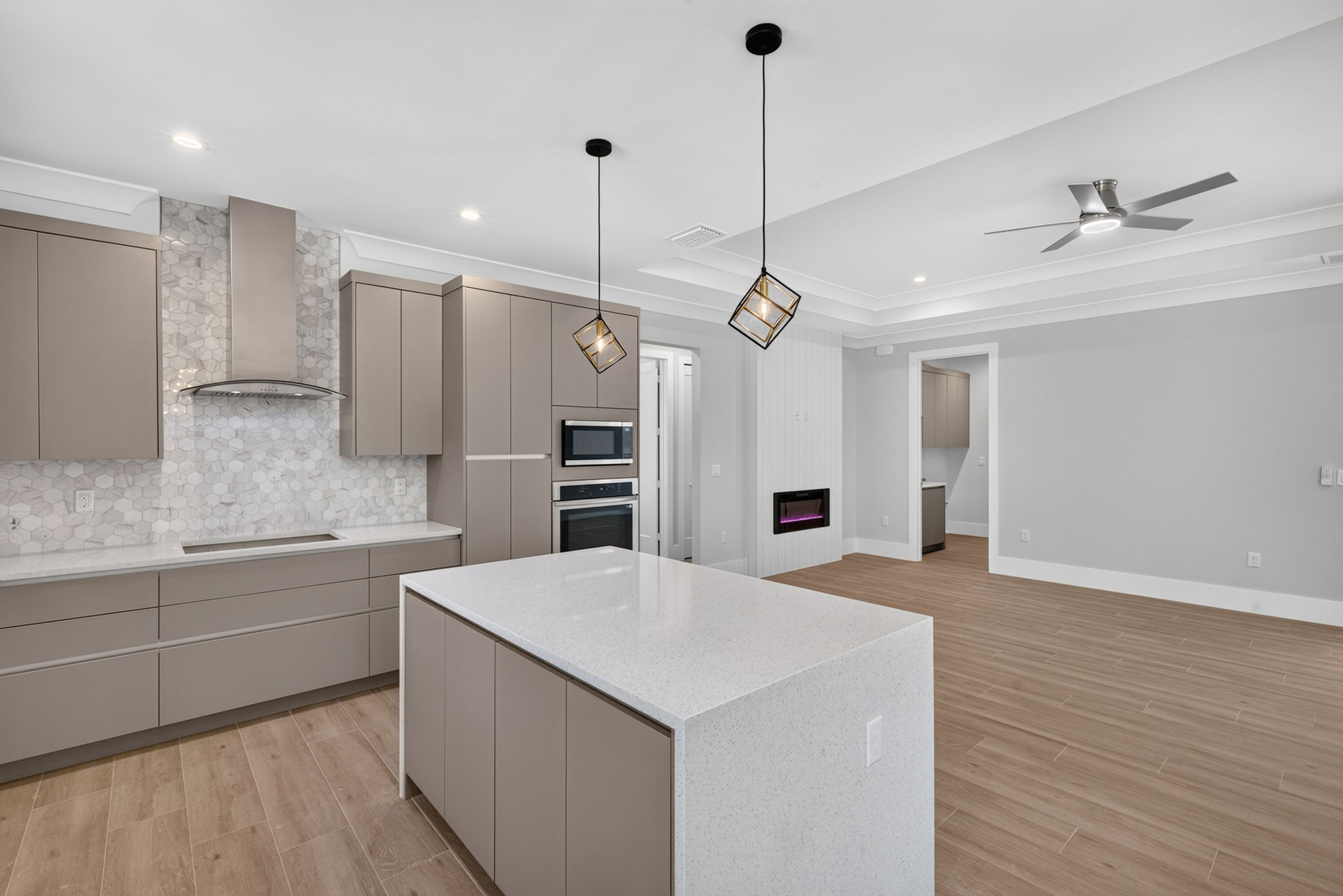 Kitchen 4 of 4