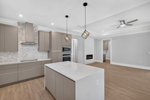 Kitchen 4 of 4