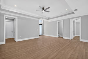 Living Room 3 of 5