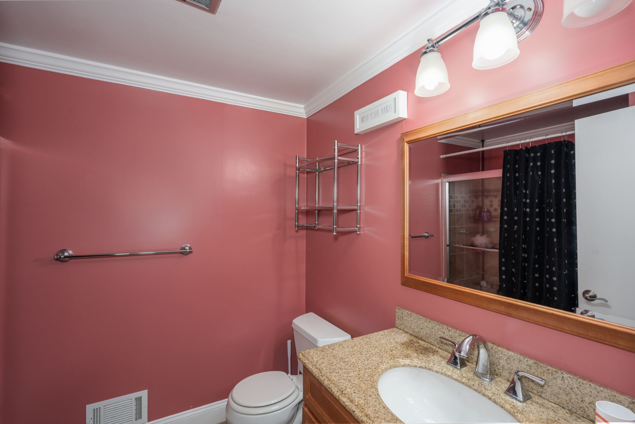 1867 N Lake Dr, Troy, MI 48083, USA Photo 28