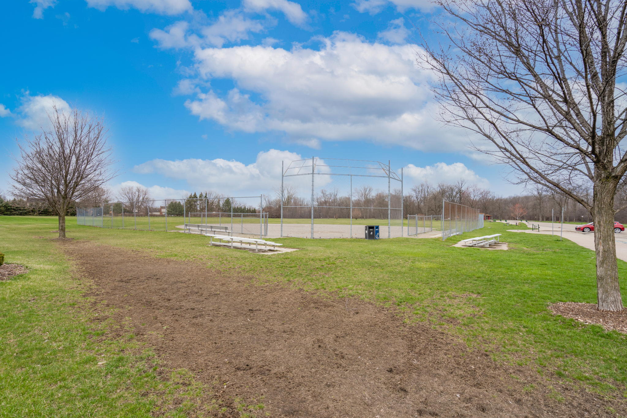 1867 N Lake Dr, Troy, MI 48083, USA Photo 13