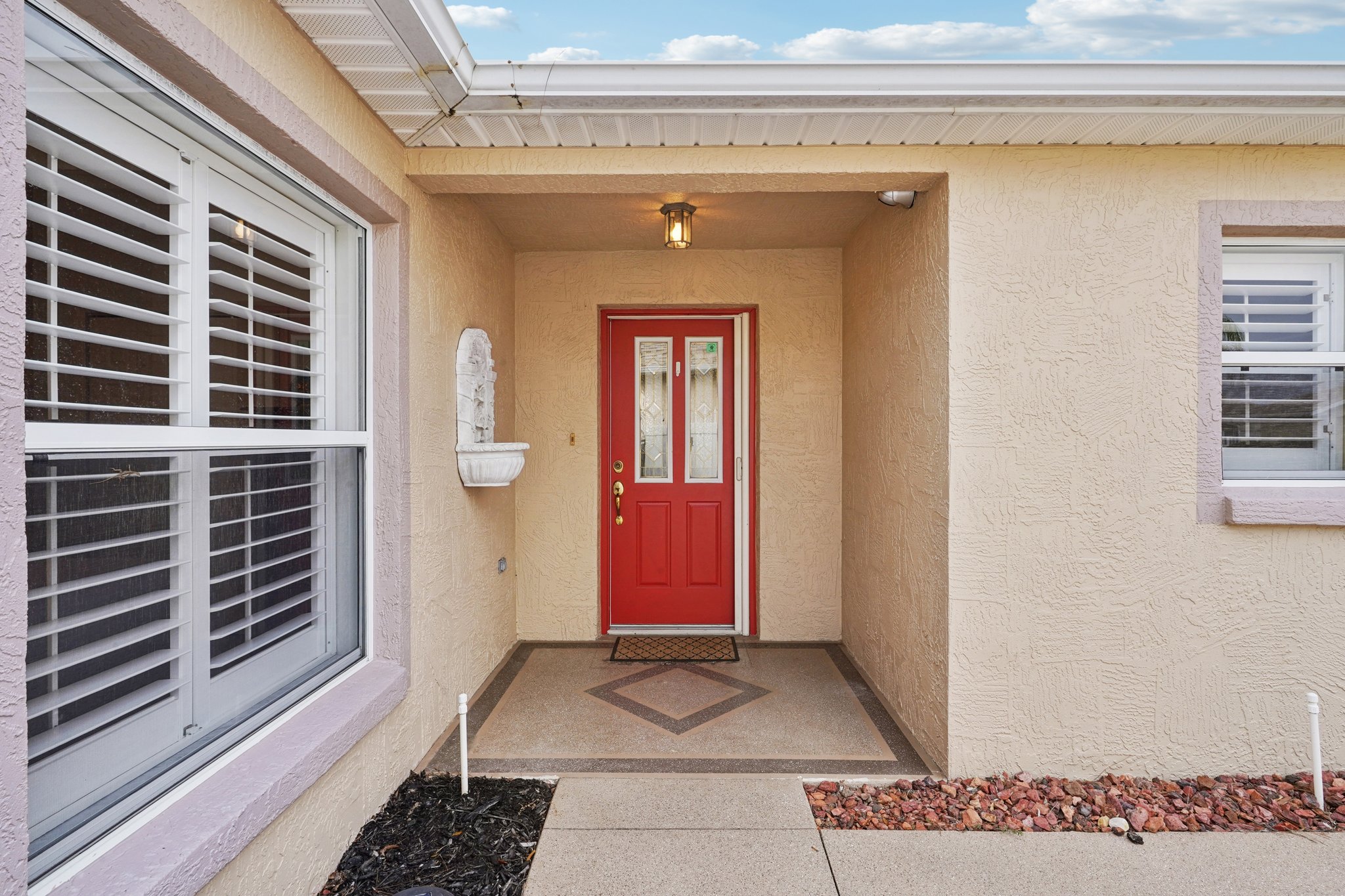 Dalton Dr-S0710-007.jpg