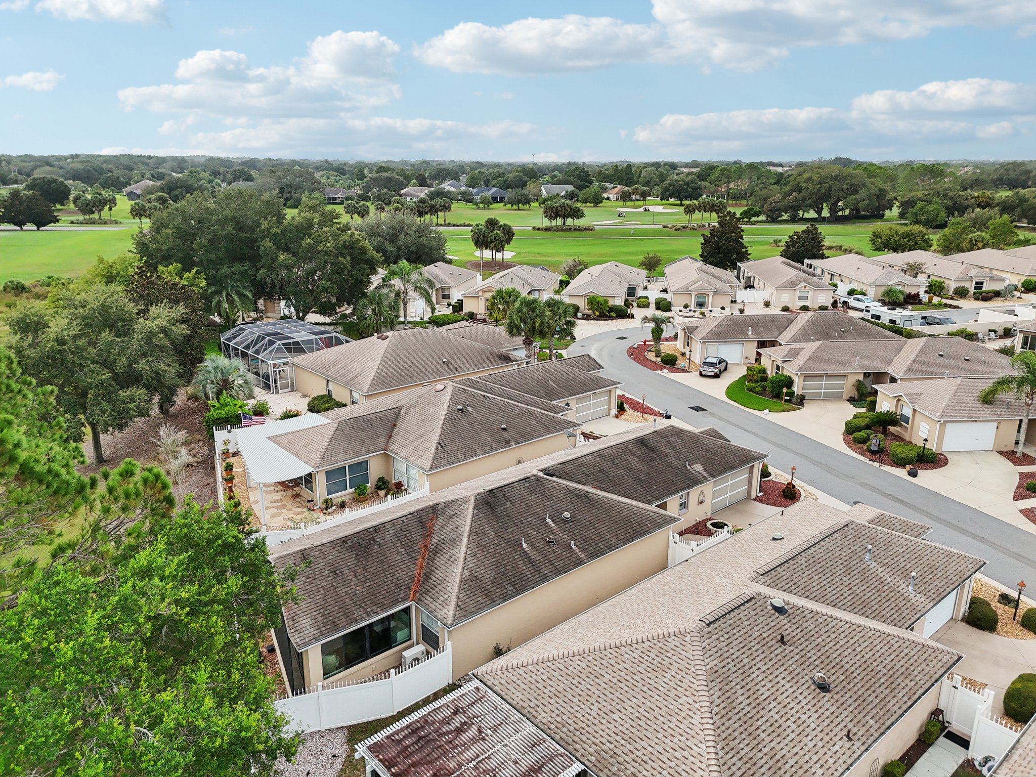 Dalton Dr-S0710-044.jpg