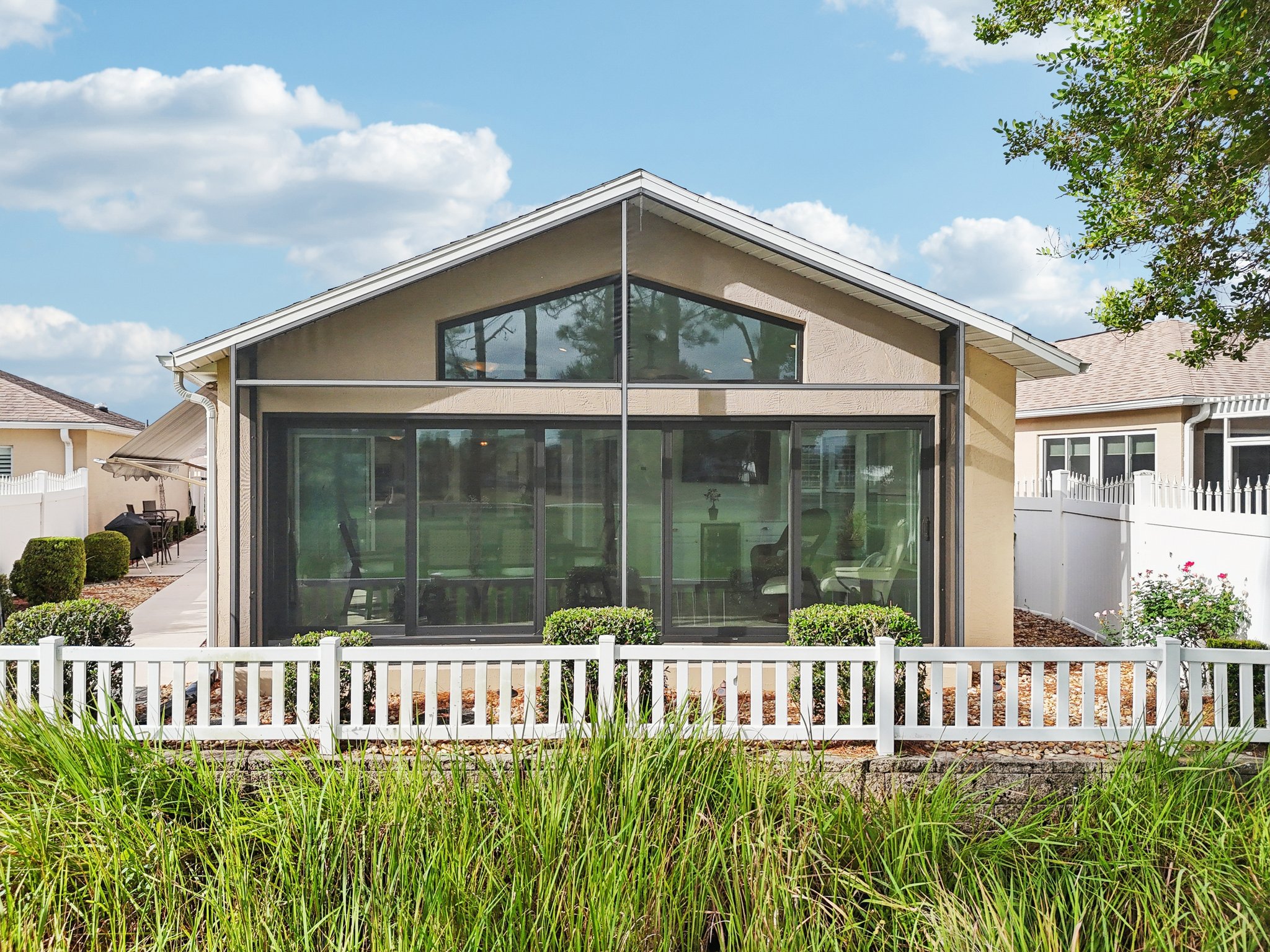 Dalton Dr-S0710-051.jpg