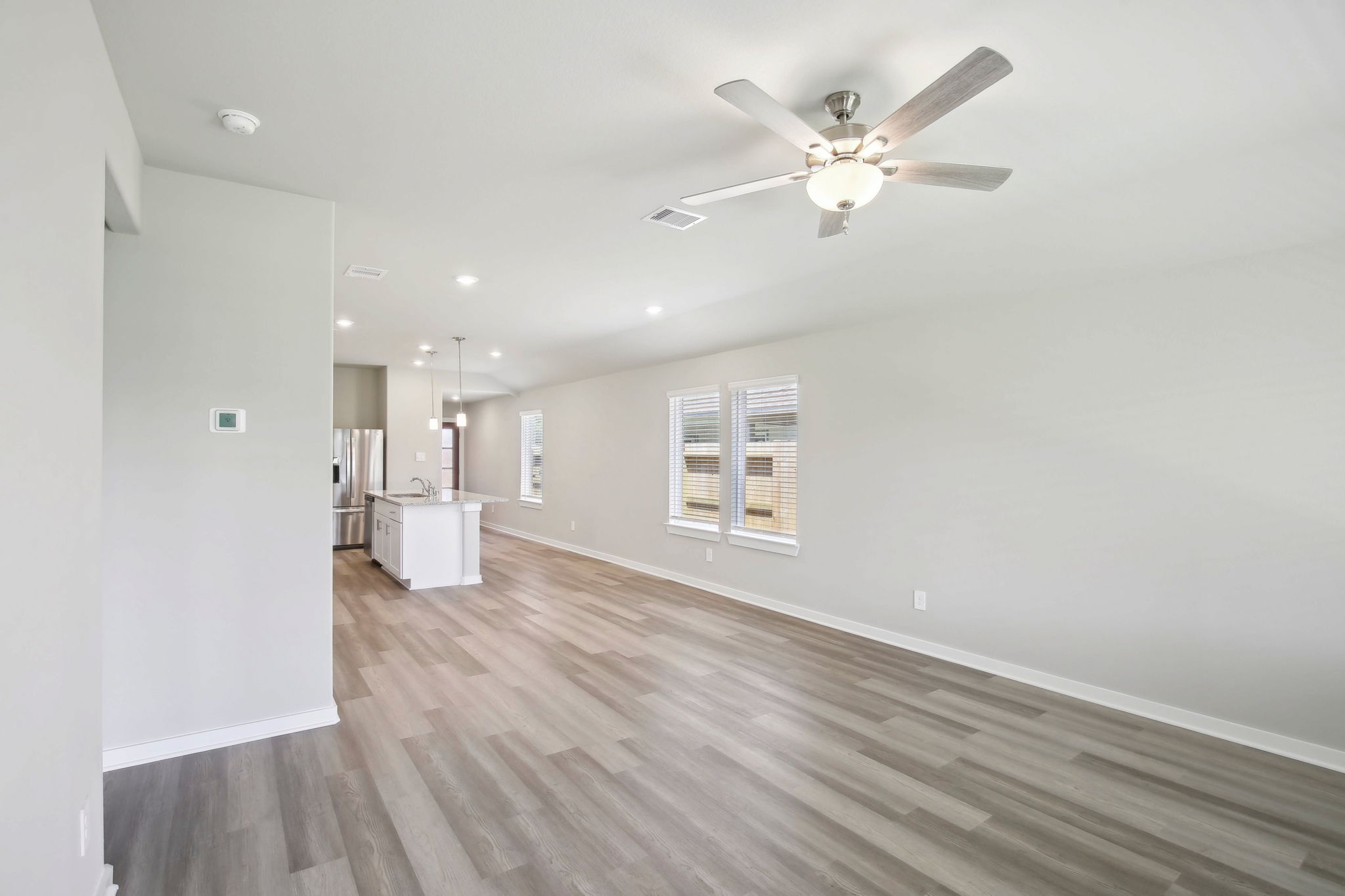 Houston-Landing Meadows-18681 Presswood Wy Dr, New Caney, TX 77357-008
