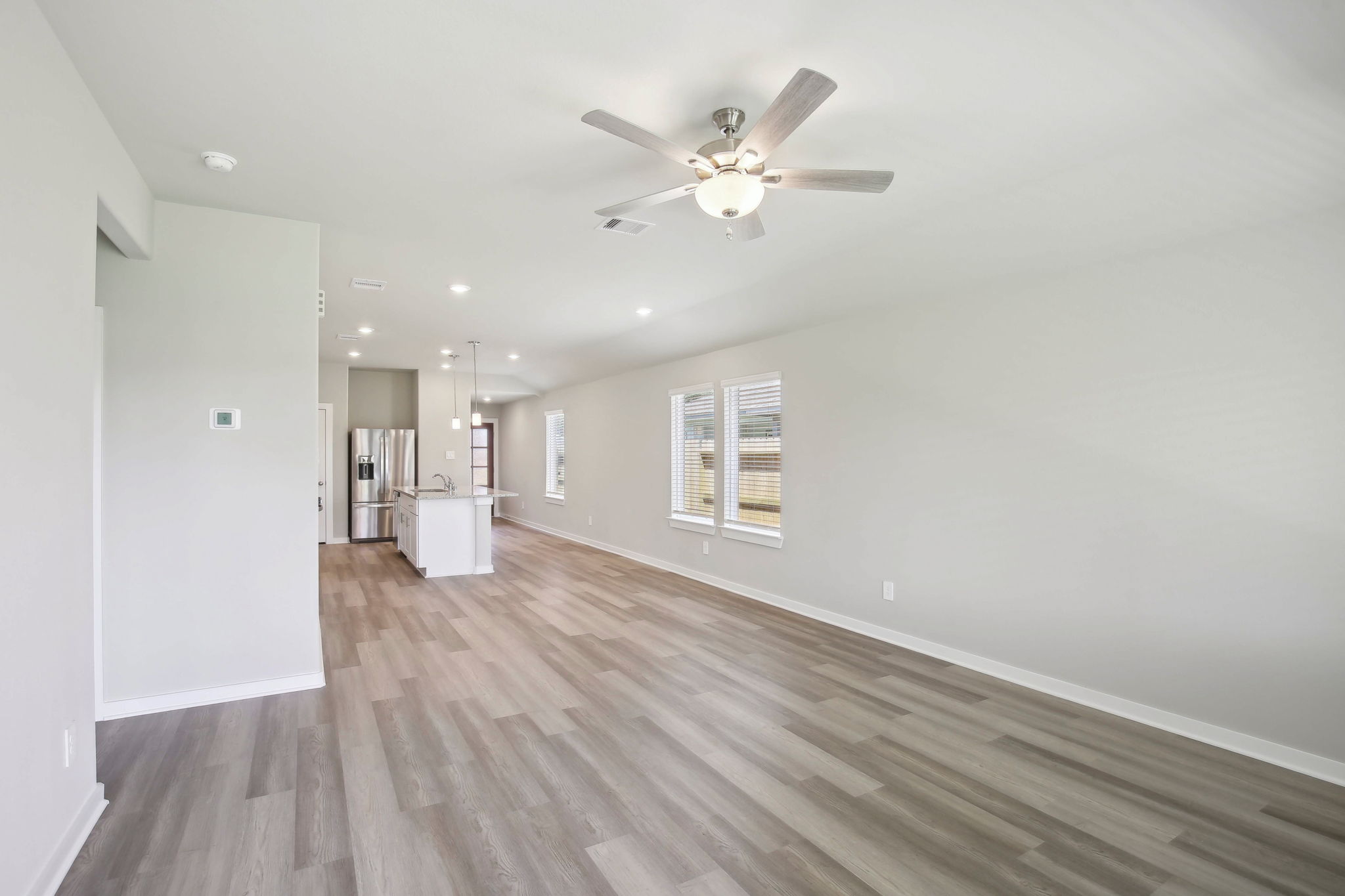 Houston-Landing Meadows-18681 Presswood Wy Dr, New Caney, TX 77357-009