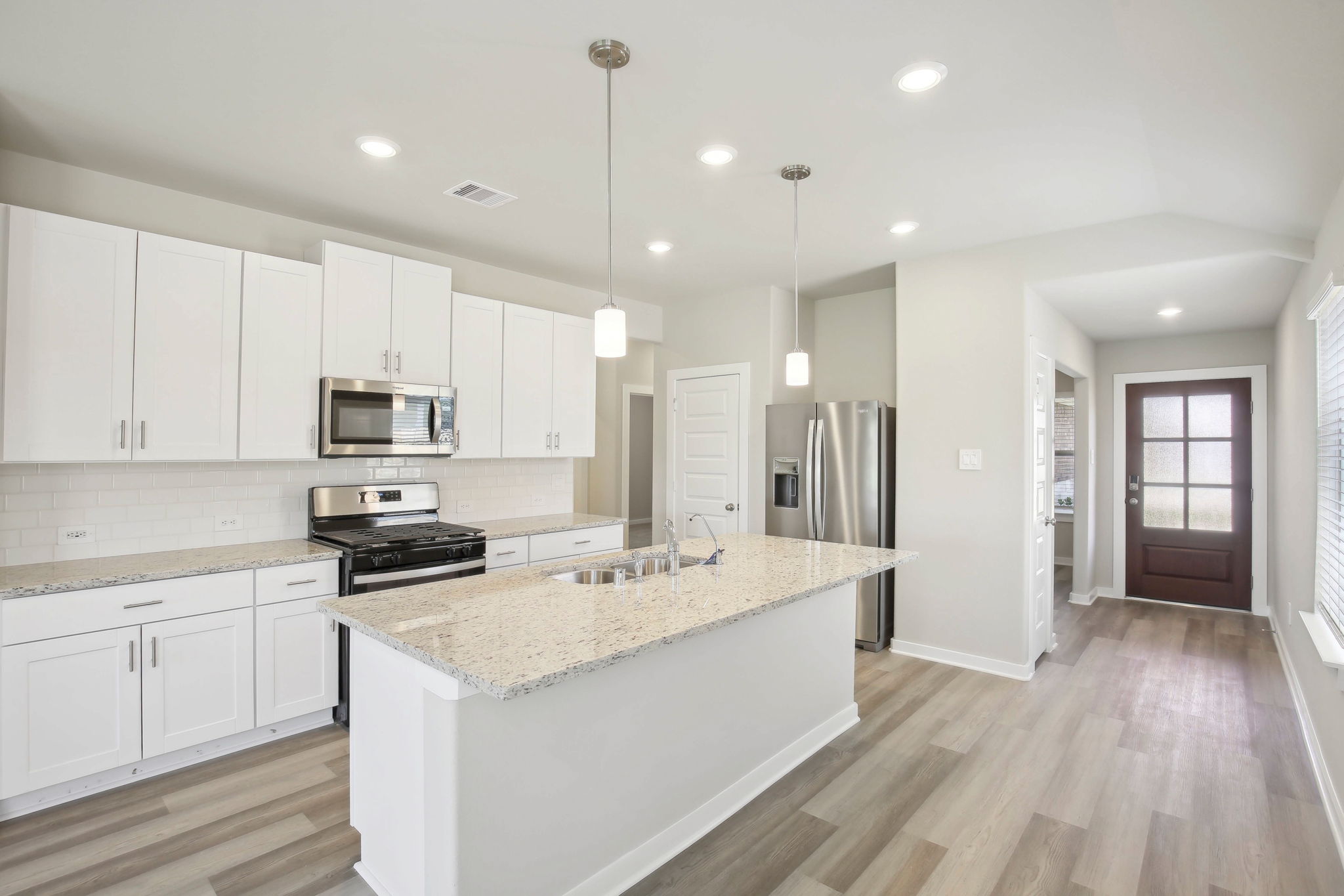 Houston-Landing Meadows-18681 Presswood Wy Dr, New Caney, TX 77357-011