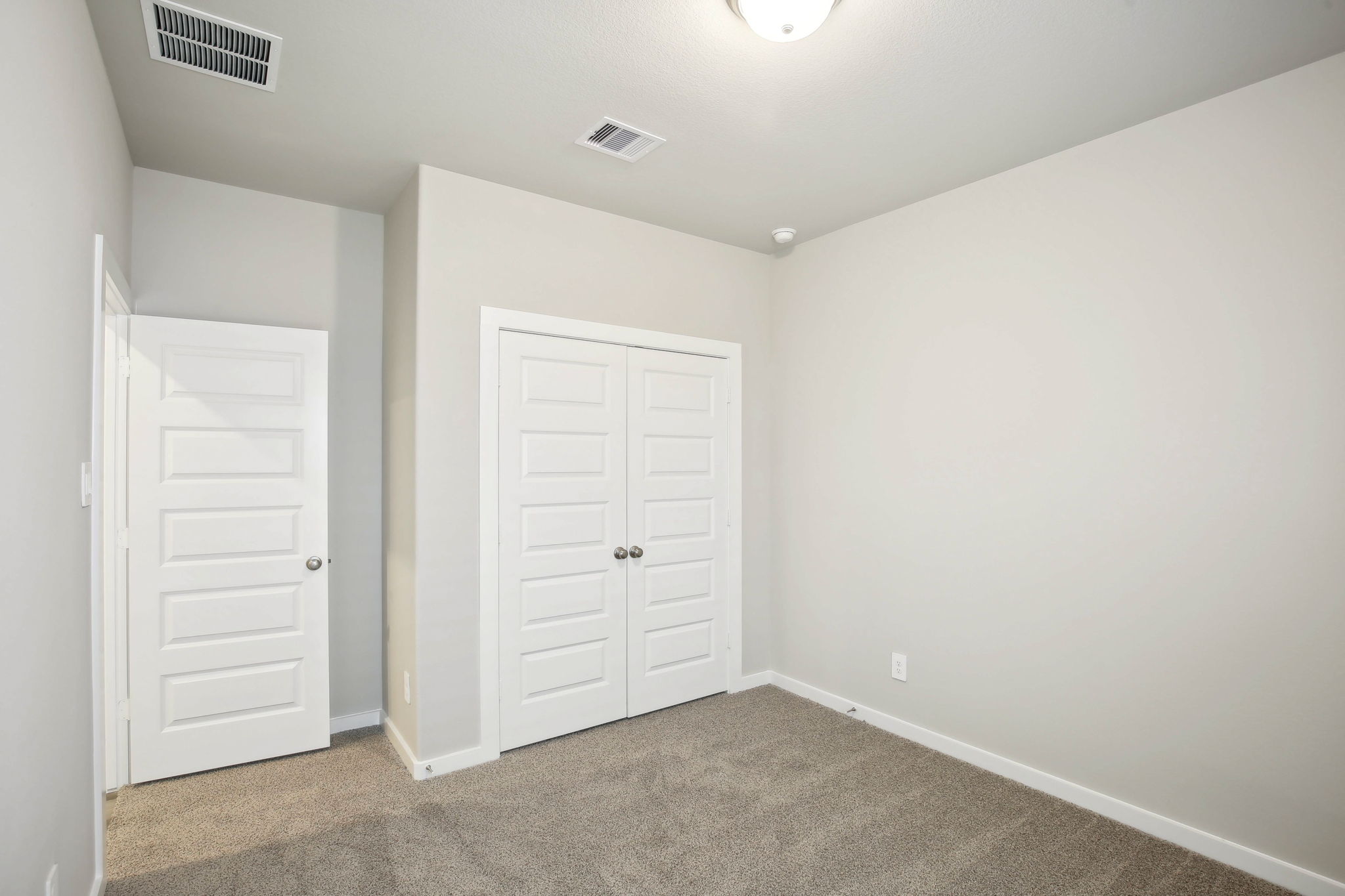 Houston-Landing Meadows-18681 Presswood Wy Dr, New Caney, TX 77357-018