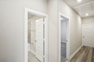 Houston-Landing Meadows-18681 Presswood Wy Dr, New Caney, TX 77357-023