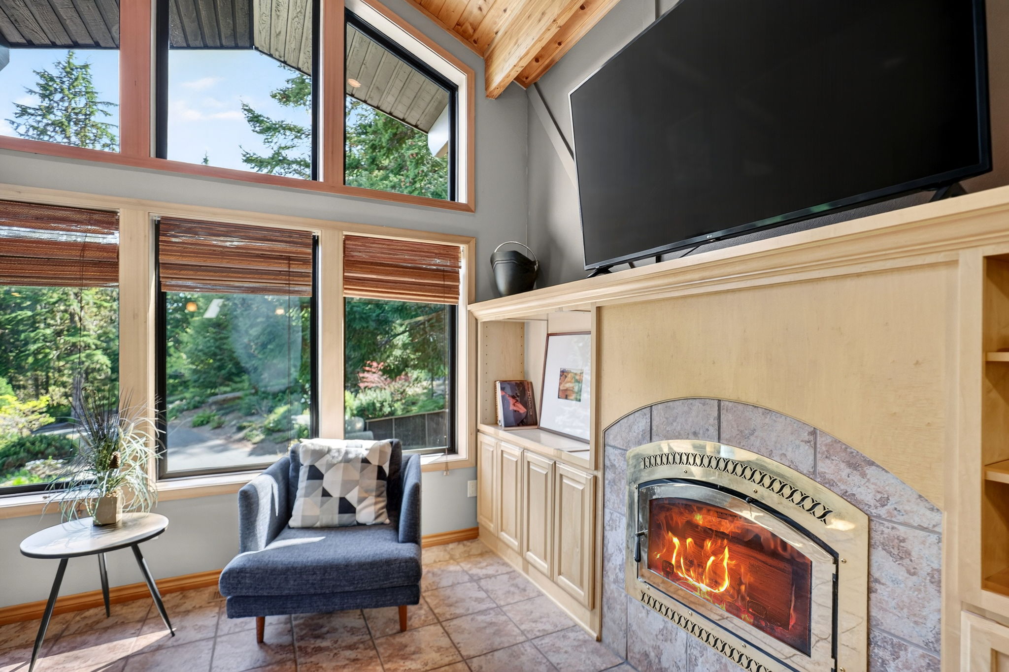  Photo 49