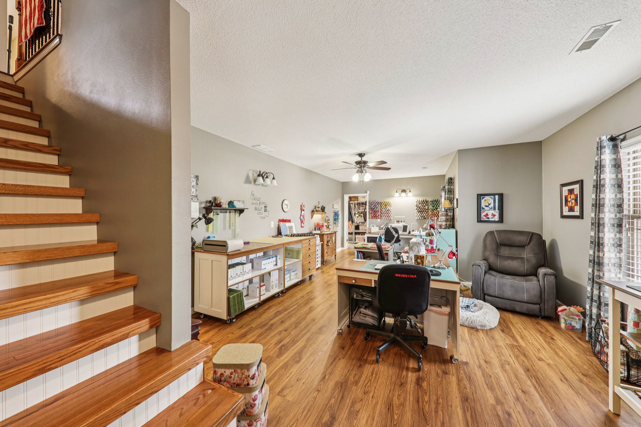 1869 Robins Mill Ct-S0512-036.jpg