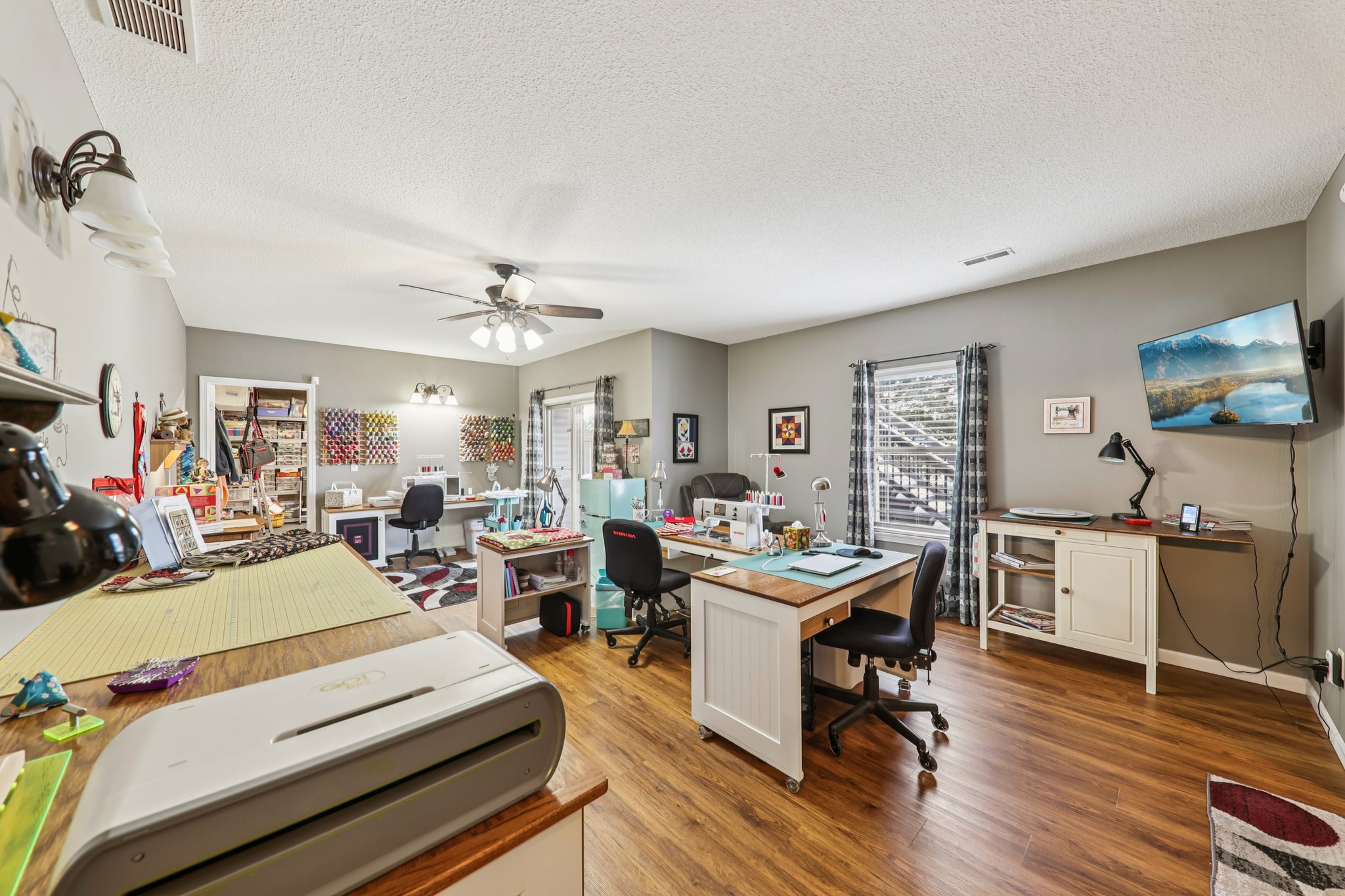 1869 Robins Mill Ct-S0512-039.jpg