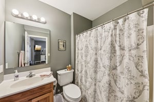 1869 Robins Mill Ct-S0512-038.jpg