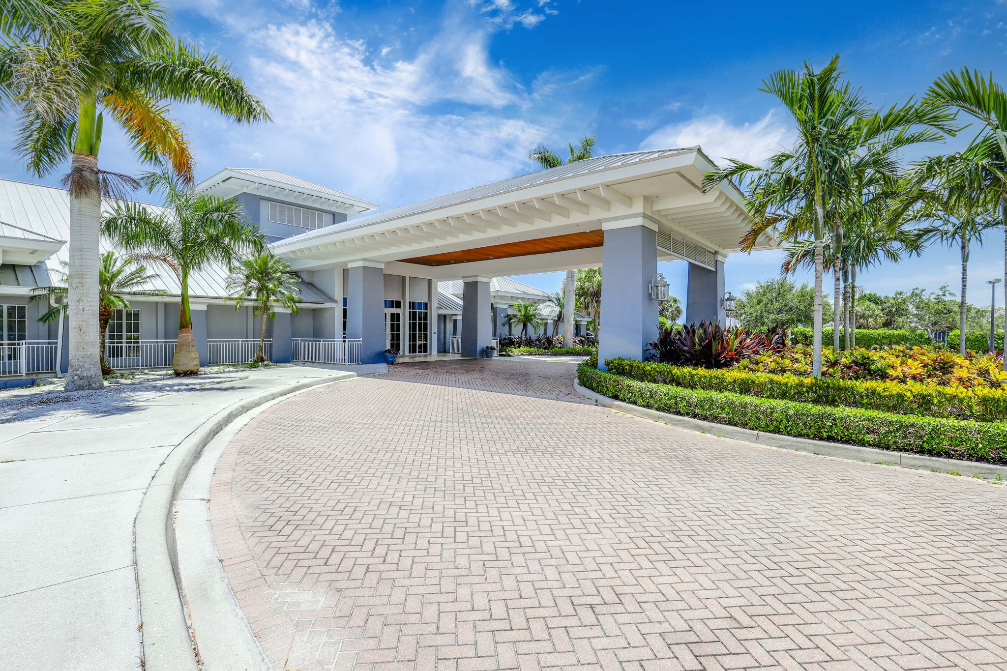 Eagle Lakes Clubhouse
