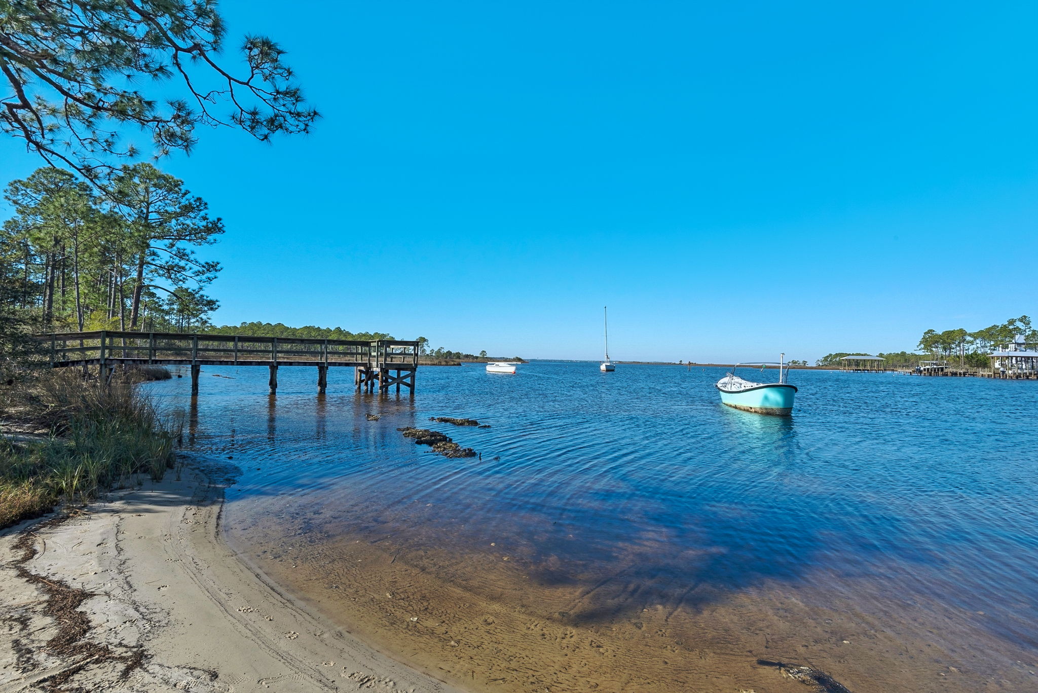 Toward the Choctawhatchee Bay.