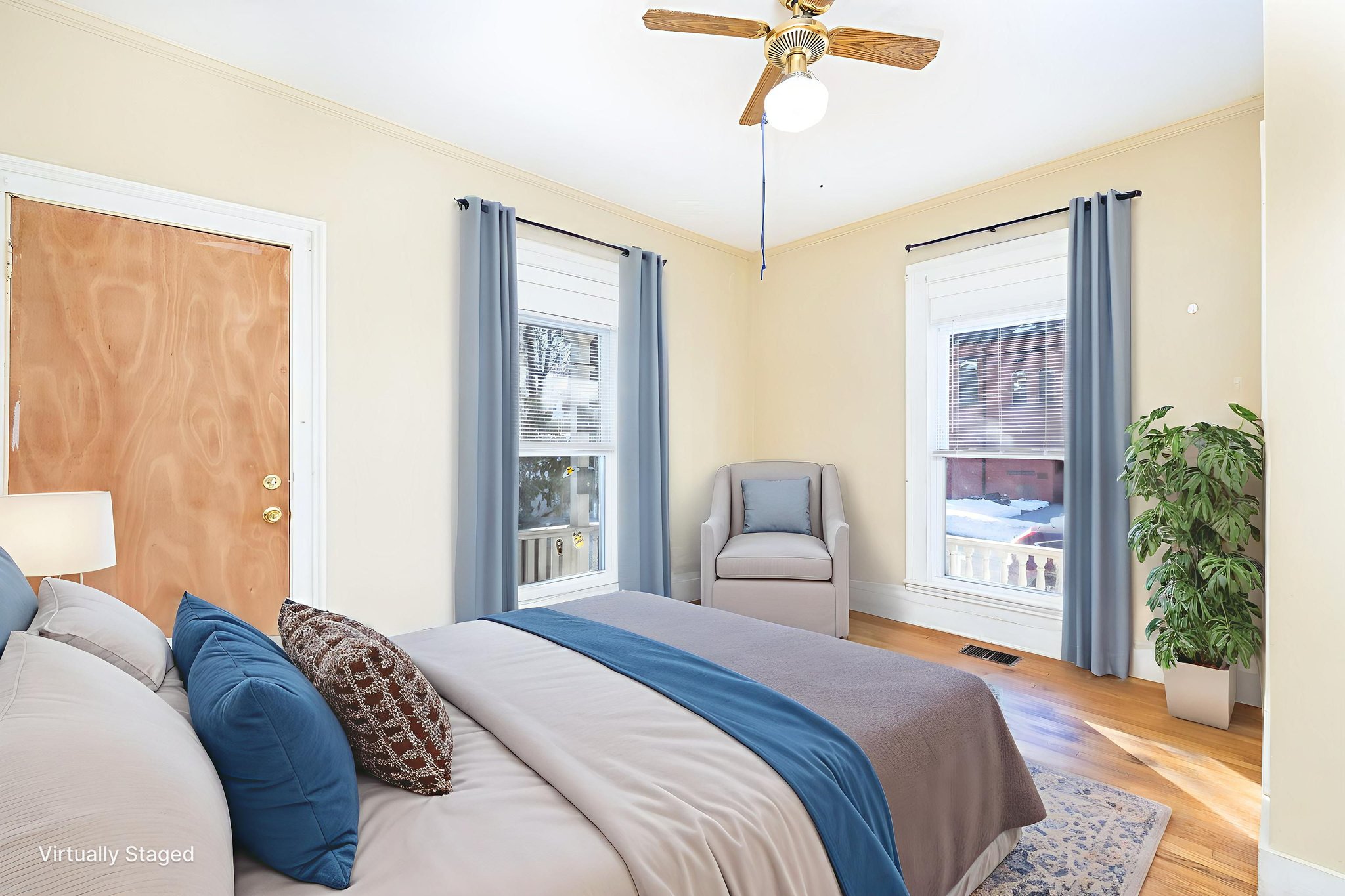 1T5A7144-Edit virtually staged.jpeg