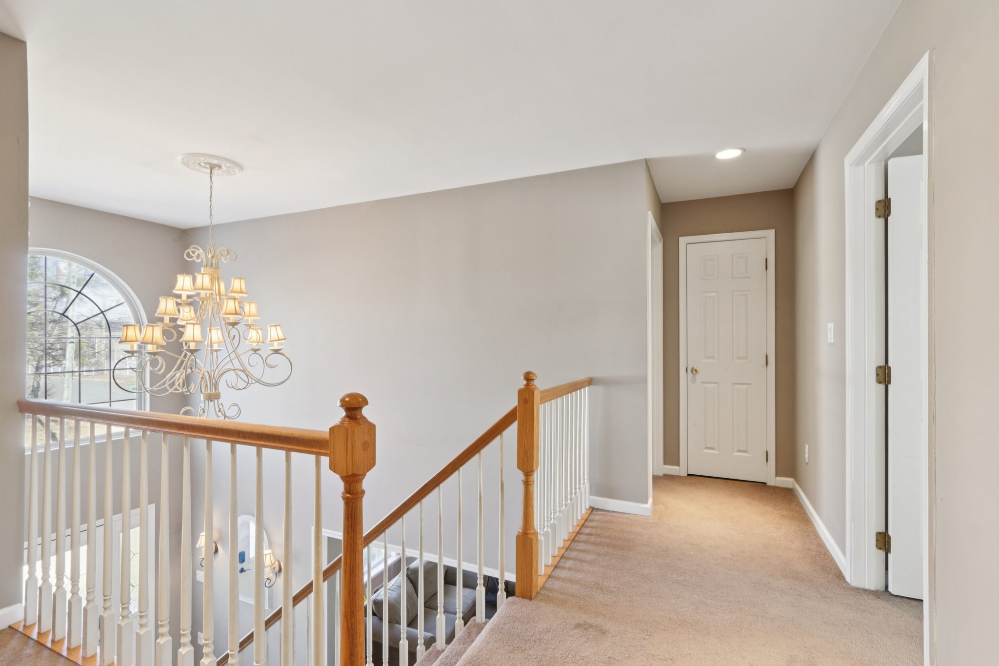 Compass Rd-S2103-030.jpg