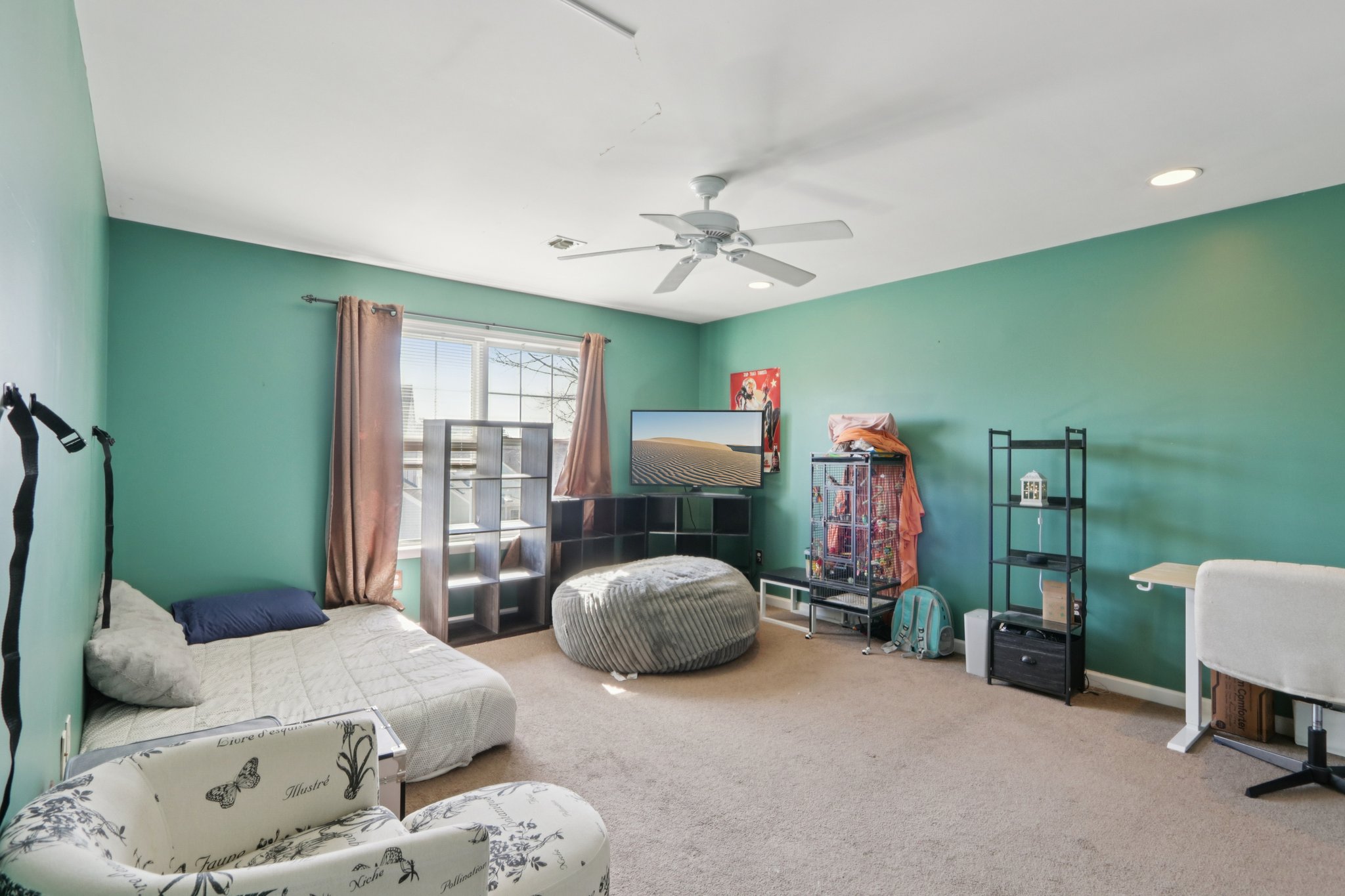 Compass Rd-S2103-041.jpg