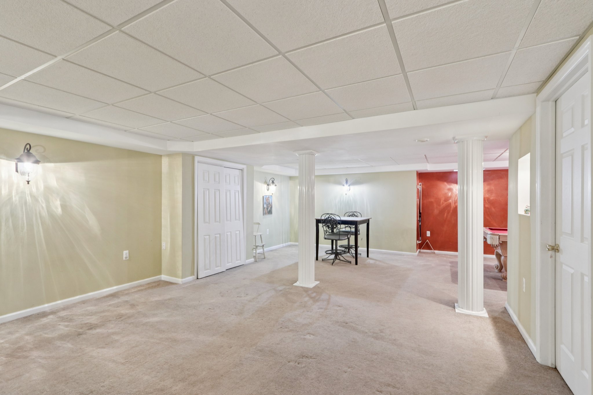 Compass Rd-S2103-044.jpg