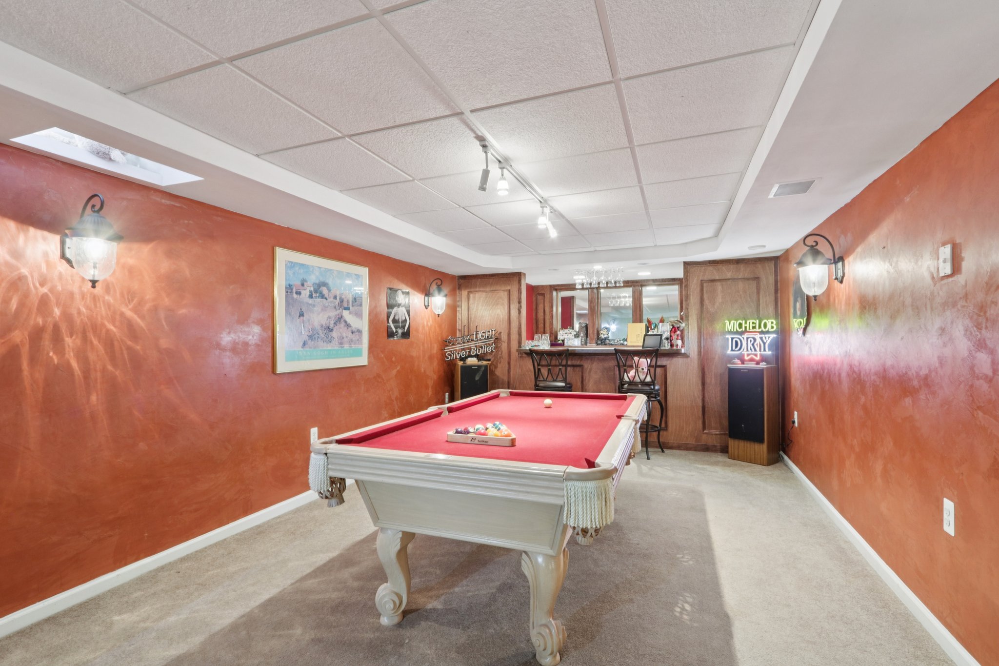 Compass Rd-S2103-046.jpg