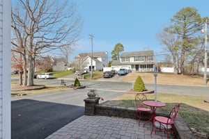 Compass Rd-S2103-007.jpg