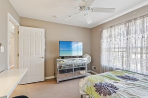 Compass Rd-S2103-032.jpg