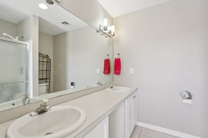 Compass Rd-S2103-034.jpg