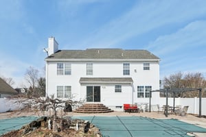 Compass Rd-S2103-055.jpg