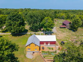  Photo 44