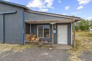  Photo 41
