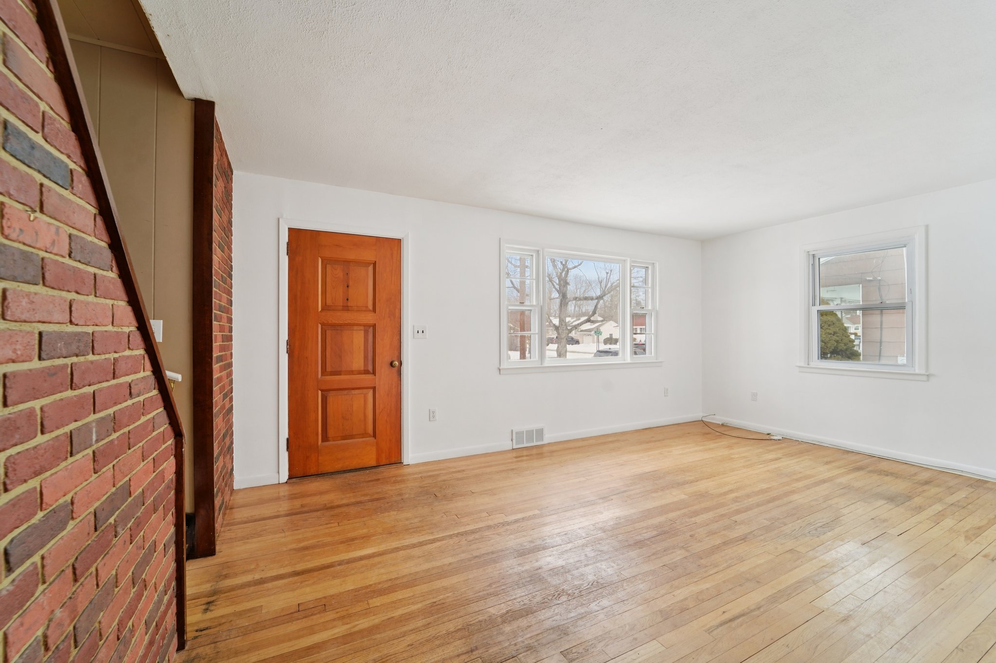 Olive Ave-S1302-004.jpg