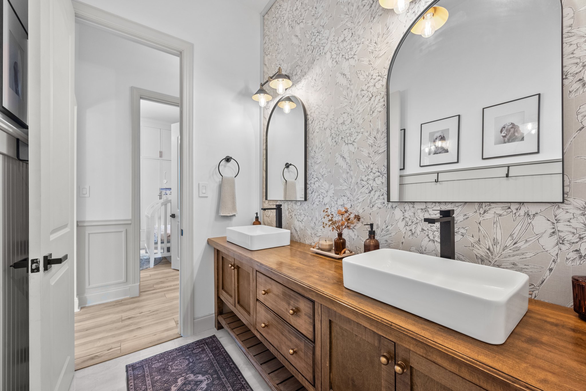 Guest Full Bath