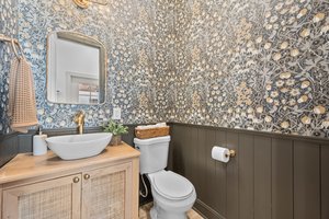 Guest Half Bath