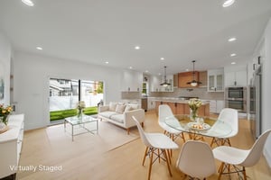 15595 Final 0021 virtually staged.jpg