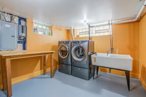 22 Laundry Room
