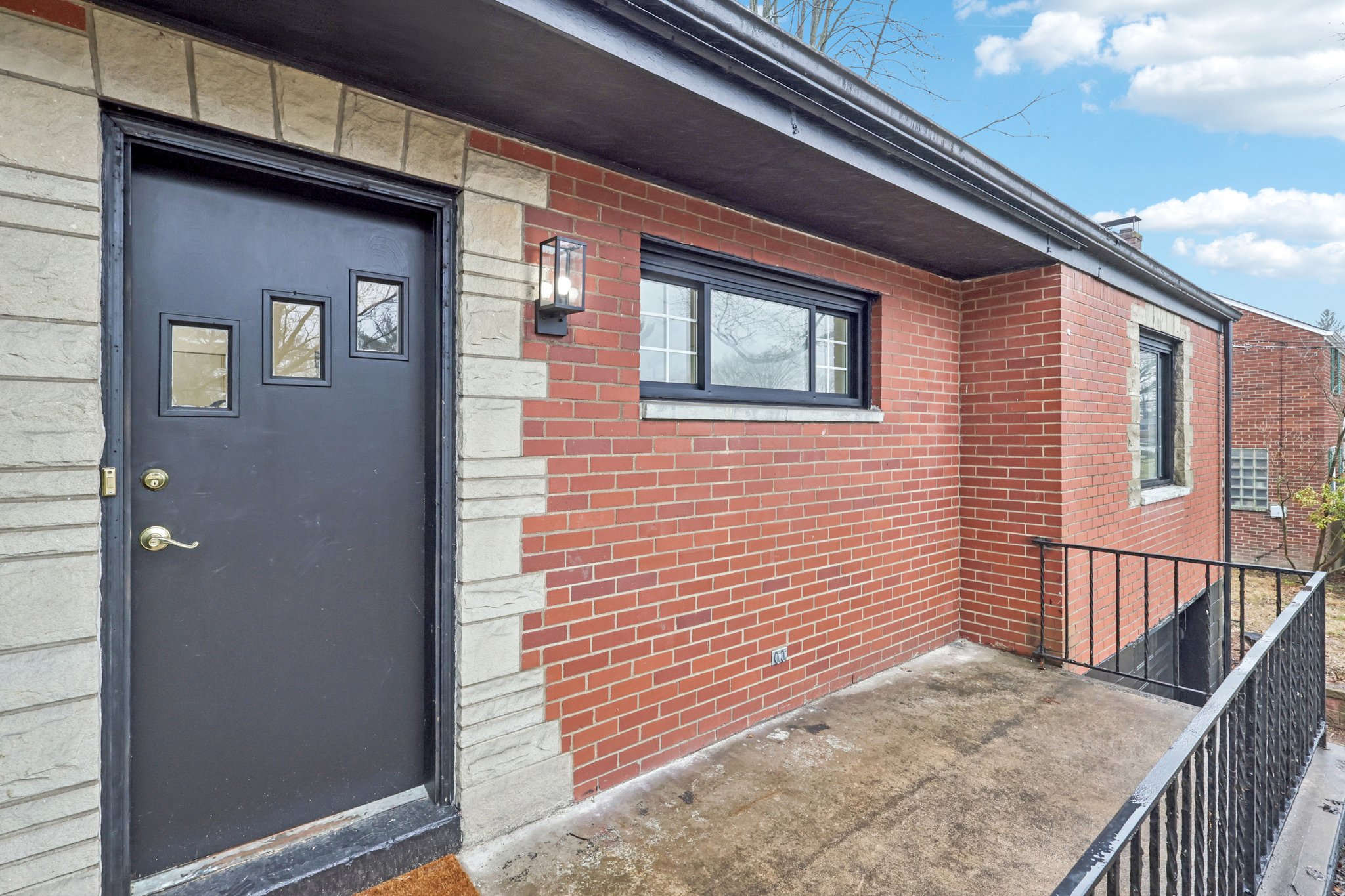 Atkinson Pl-S0503-007.jpg