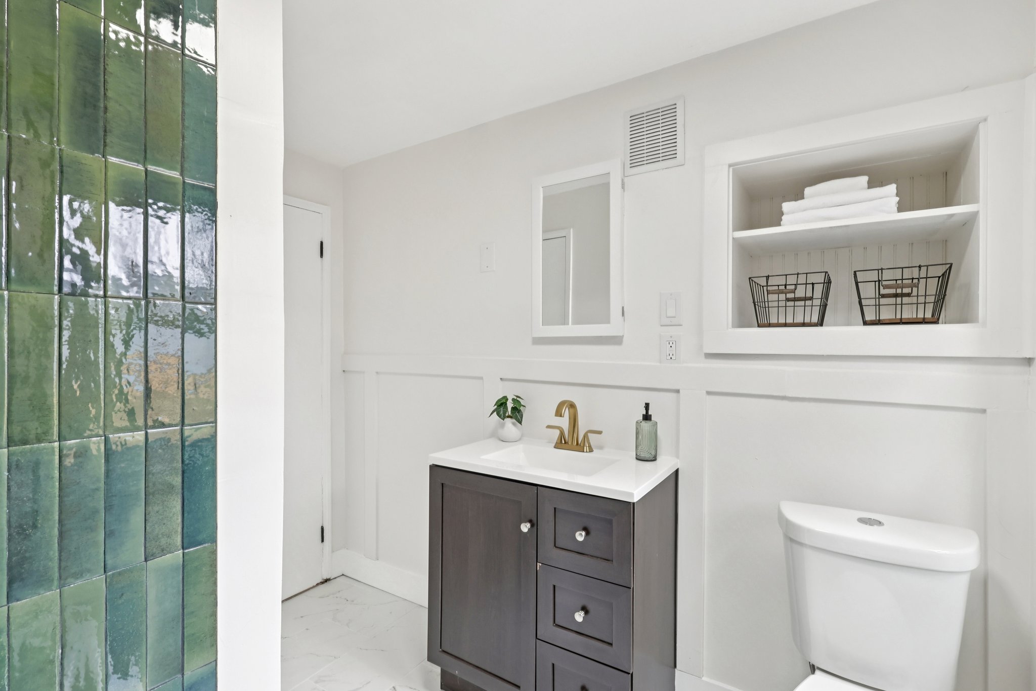 Atkinson Pl-S0503-033.jpg