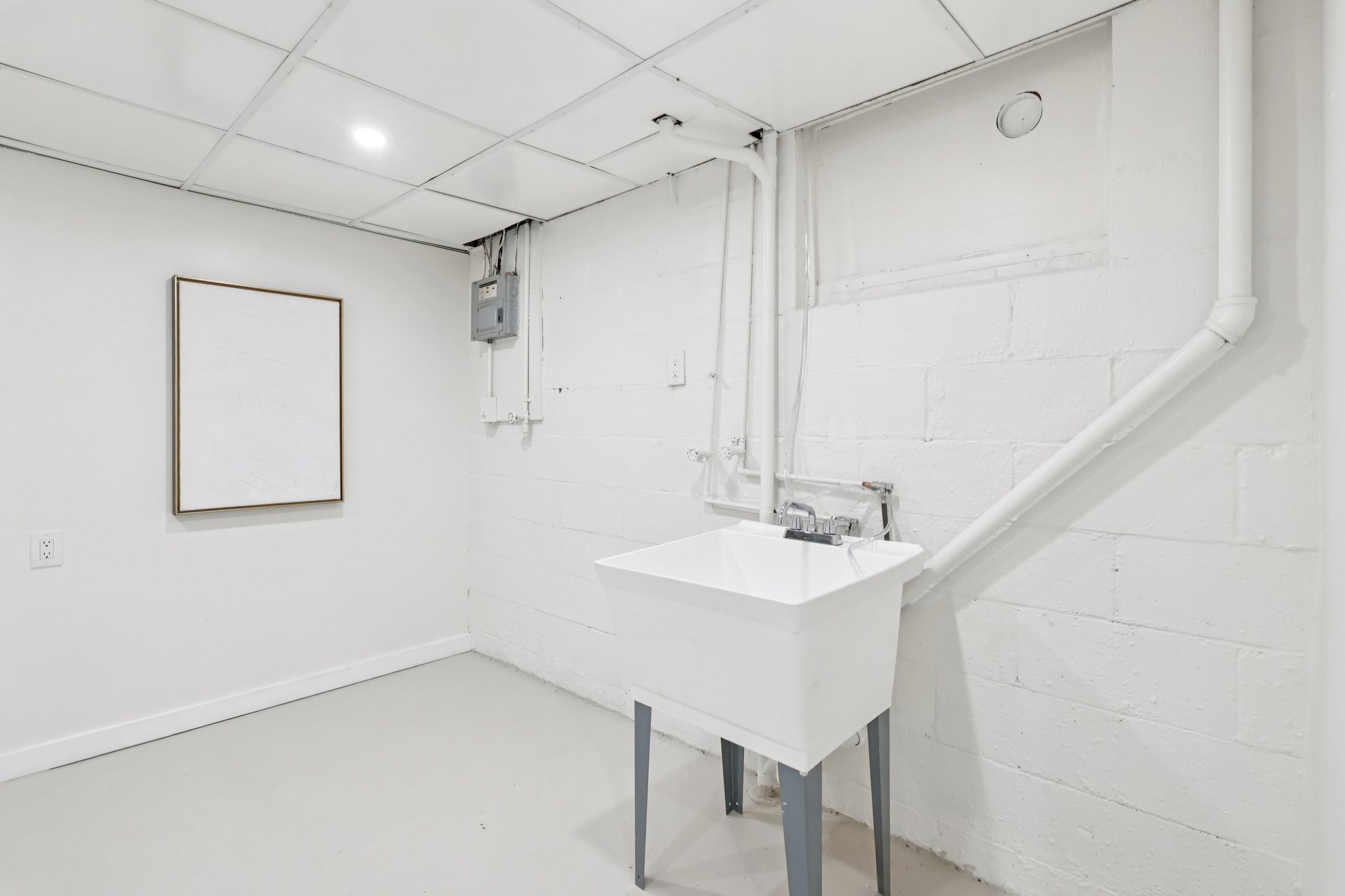 Atkinson Pl-S0503-048.jpg