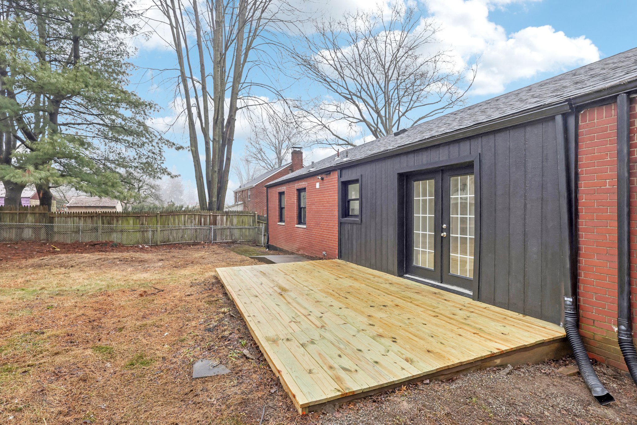 Atkinson Pl-S0503-055.jpg