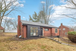 Atkinson Pl-S0503-003.jpg