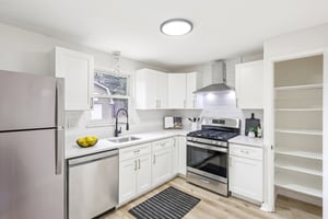 Atkinson Pl-S0503-023.jpg