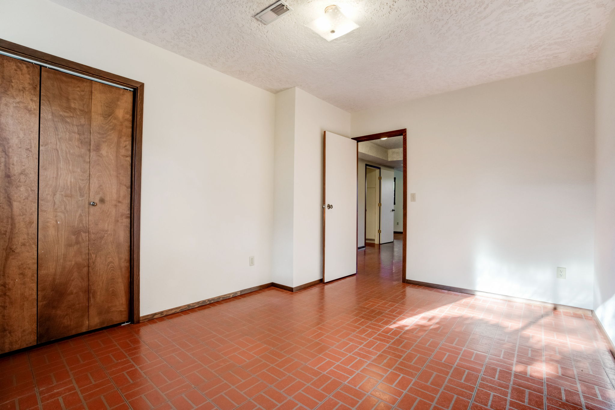 SE Palmblad Rd-031