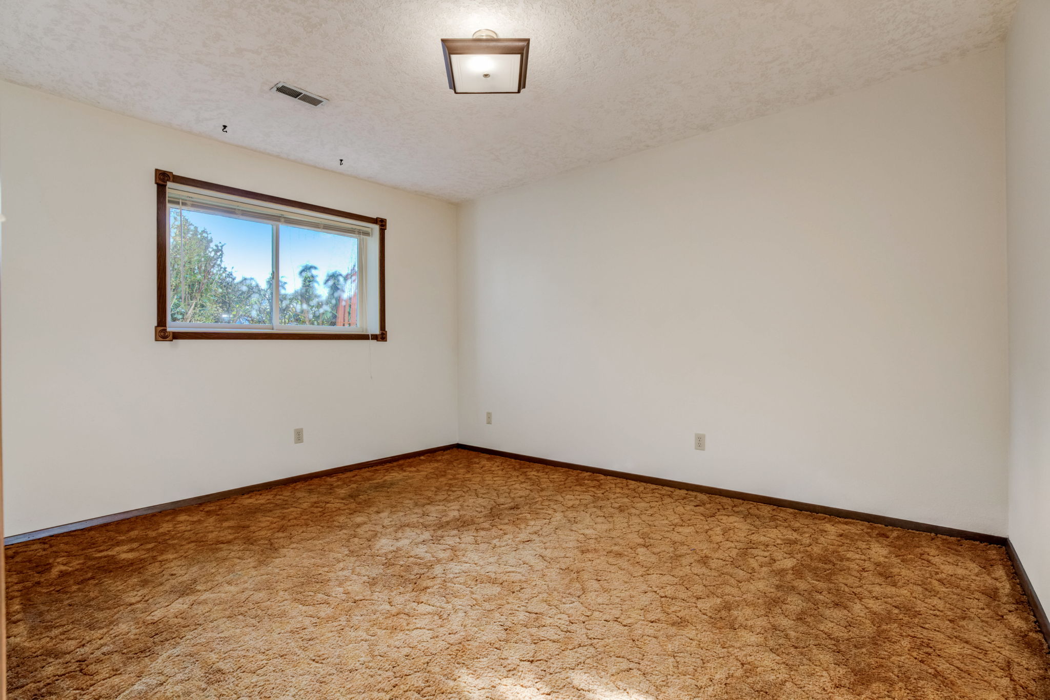 SE Palmblad Rd-032