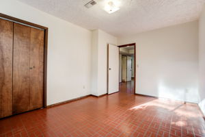 SE Palmblad Rd-031