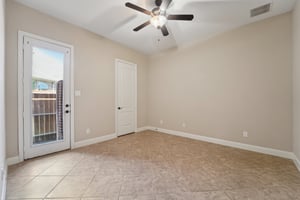 Rend Lake Dr-S1009-030.jpg