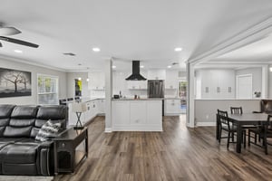 1872 Hunt Ln-S0505-003.jpg