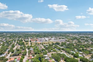 1872 Hunt Ln-S0505-052.jpg