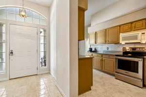 Foyer/Kitchen