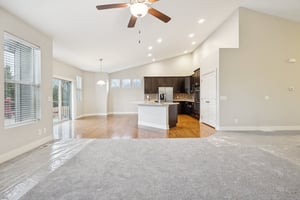 7833 - 18721 Mason St_009.jpg